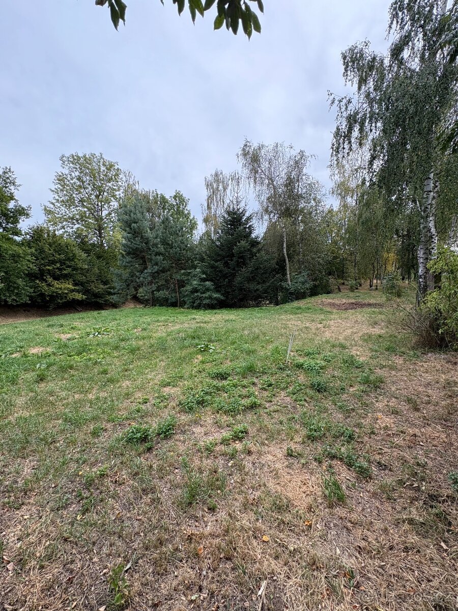 Prodej stavebního pozemku 1571 m² Přibyslav - Hřiště