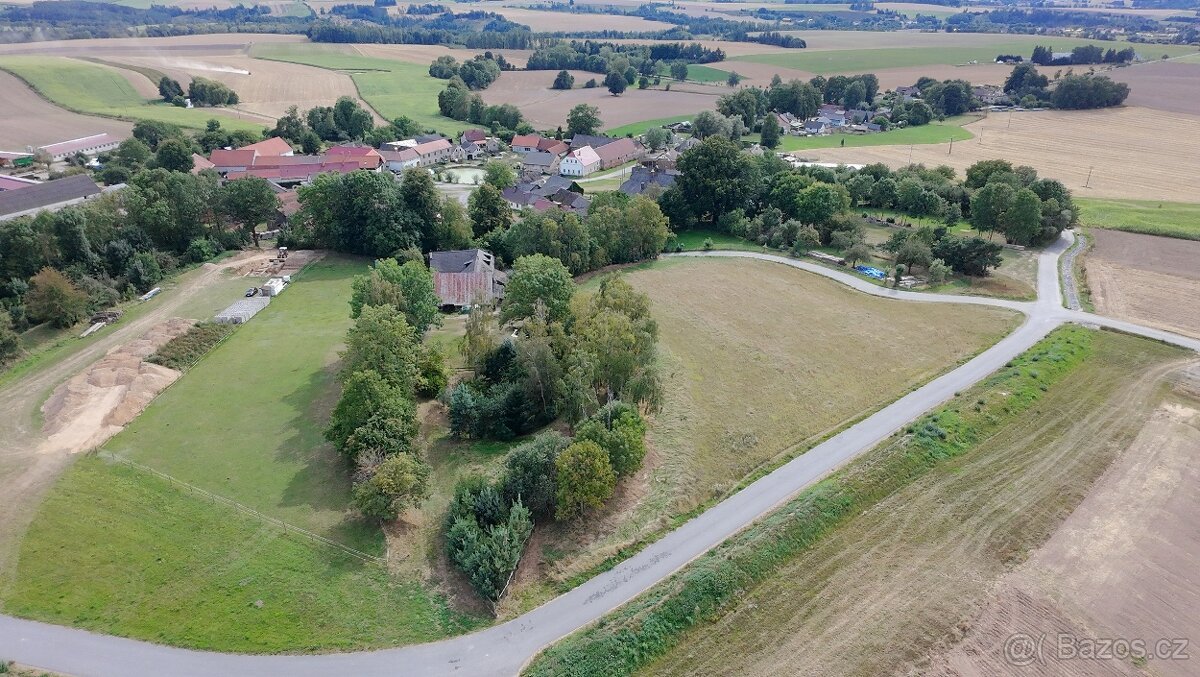 Prodej stavebního pozemku 1571 m² Přibyslav - Hřiště