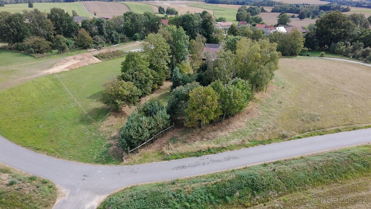 Prodej stavebního pozemku 1571 m² Přibyslav - Hřiště