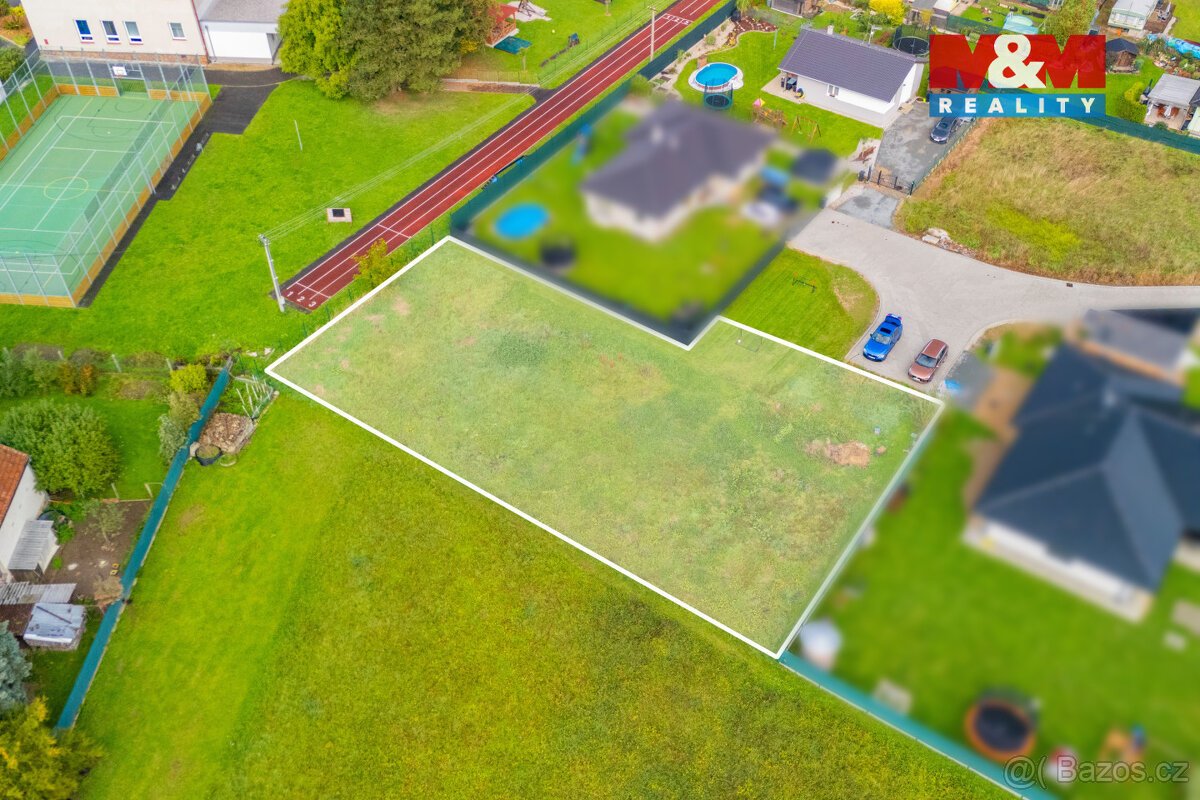 Prodej pozemku k bydlení, 1080 m², Osek