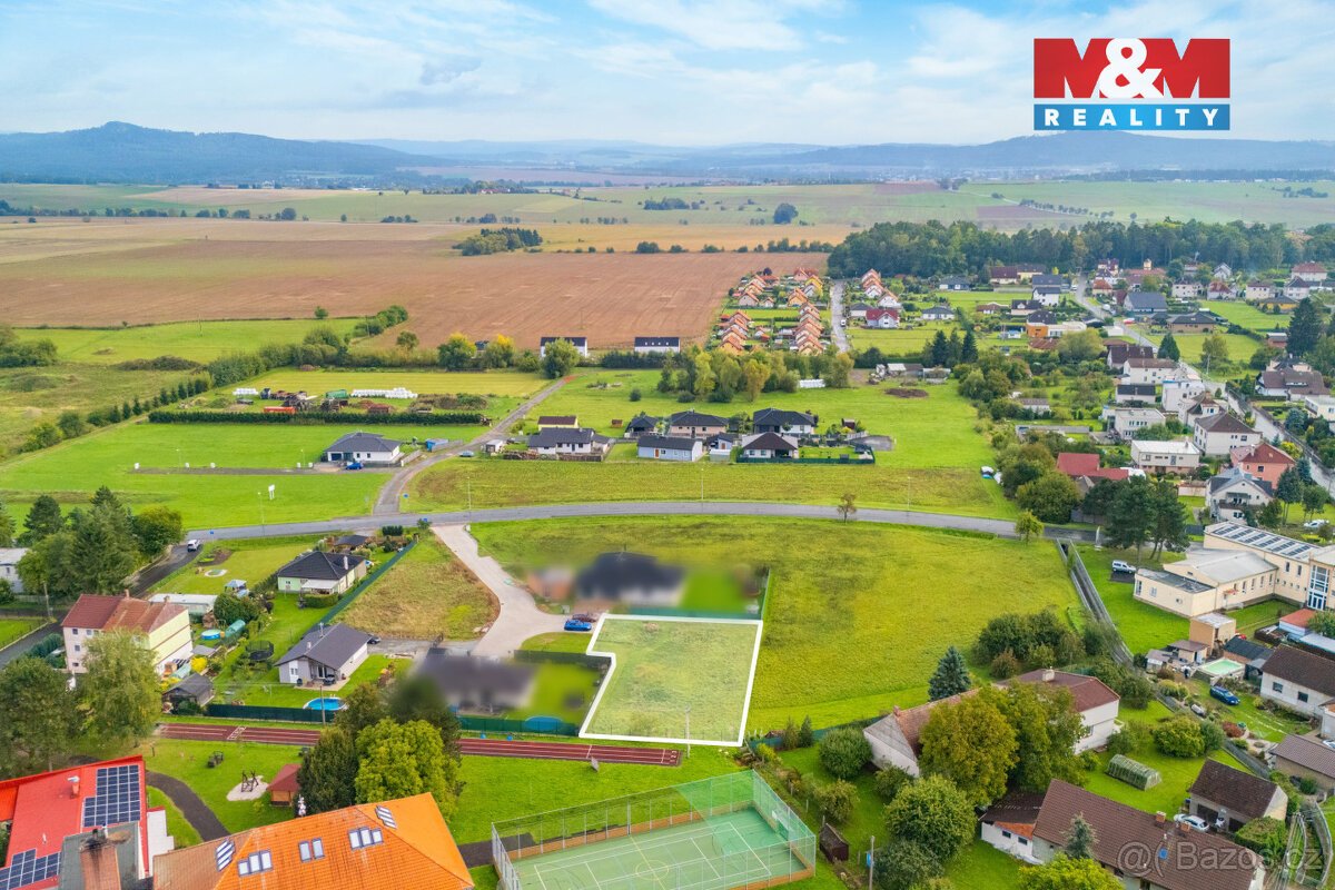 Prodej pozemku k bydlení, 1080 m², Osek