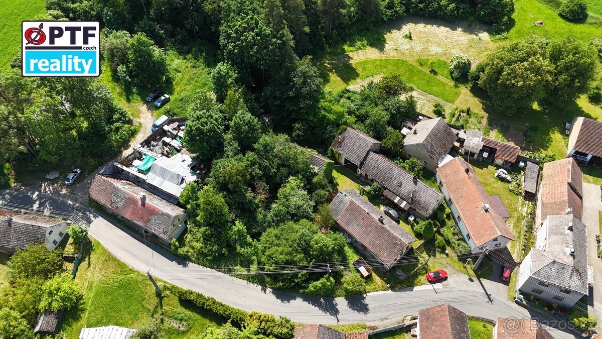 Pozemek se stavbou k rekonstrukci, 955 m² – Všepadly u Domaž