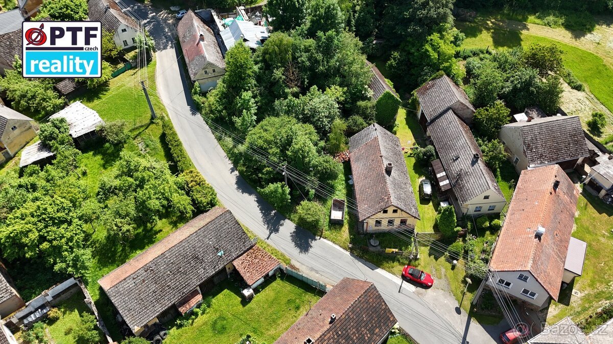Pozemek se stavbou k rekonstrukci, 955 m² – Všepadly u Domaž