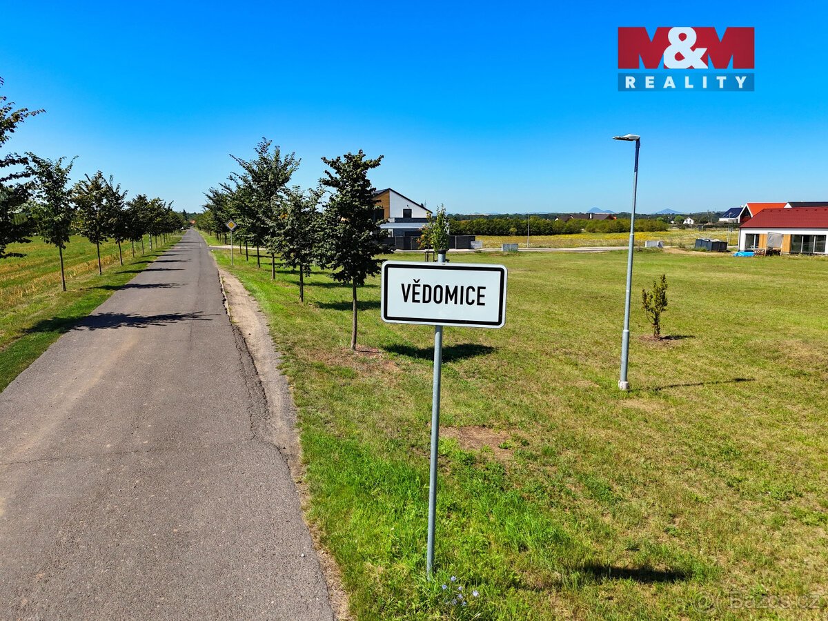 Prodej pozemku k bydlení, 2904 m², Vědomice