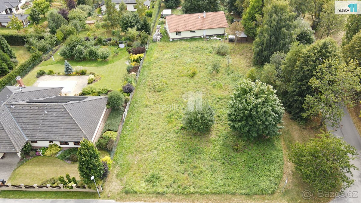 Pozemek k výstavbě rodinného domu, 1864m2, Popice u Jihlavy