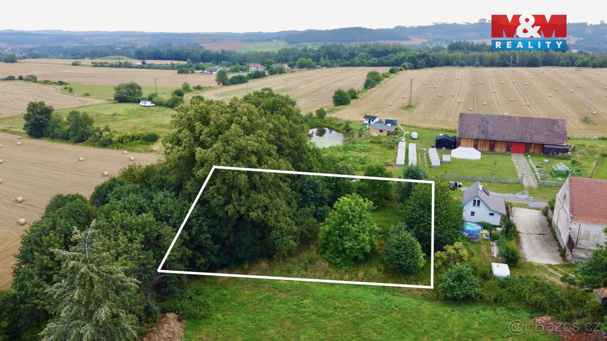 Prodej pozemku k bydlení, 1795 m², Bystřice