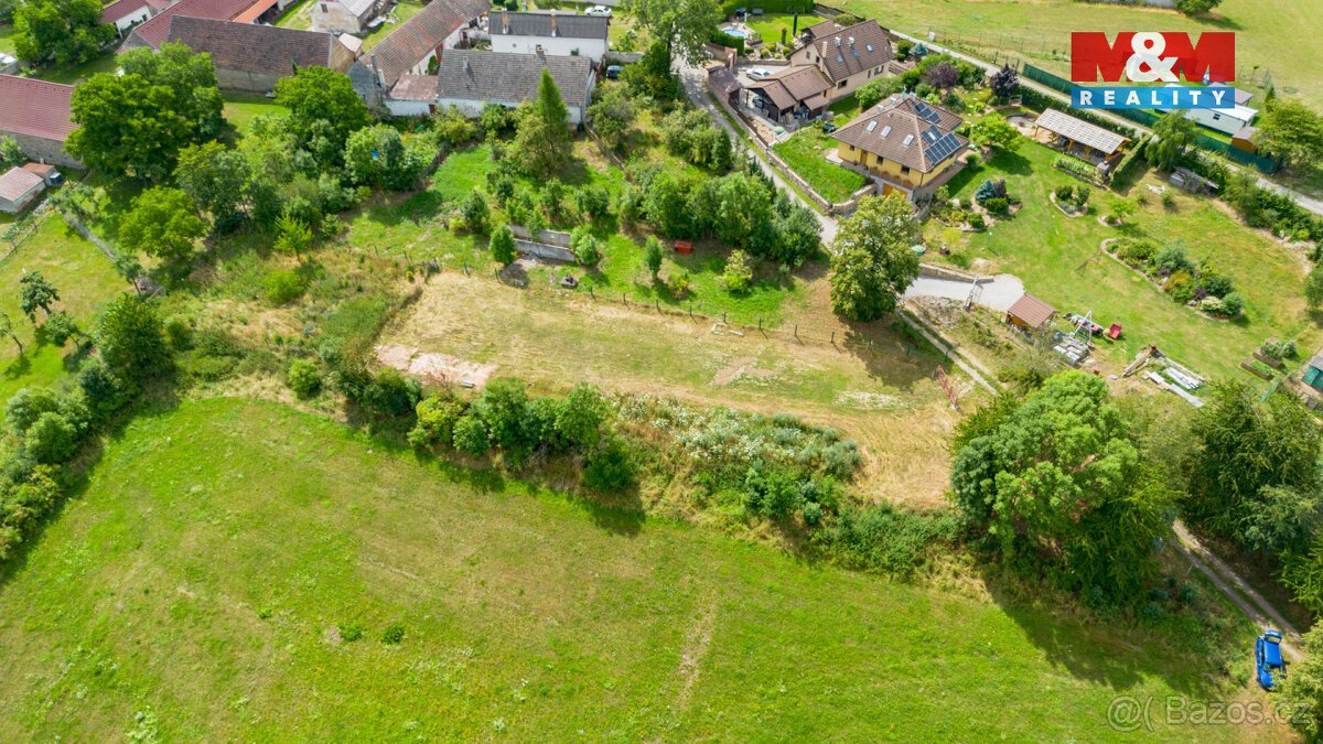 Prodej pozemku k bydlení, 1923 m², Třebkov u Předotic