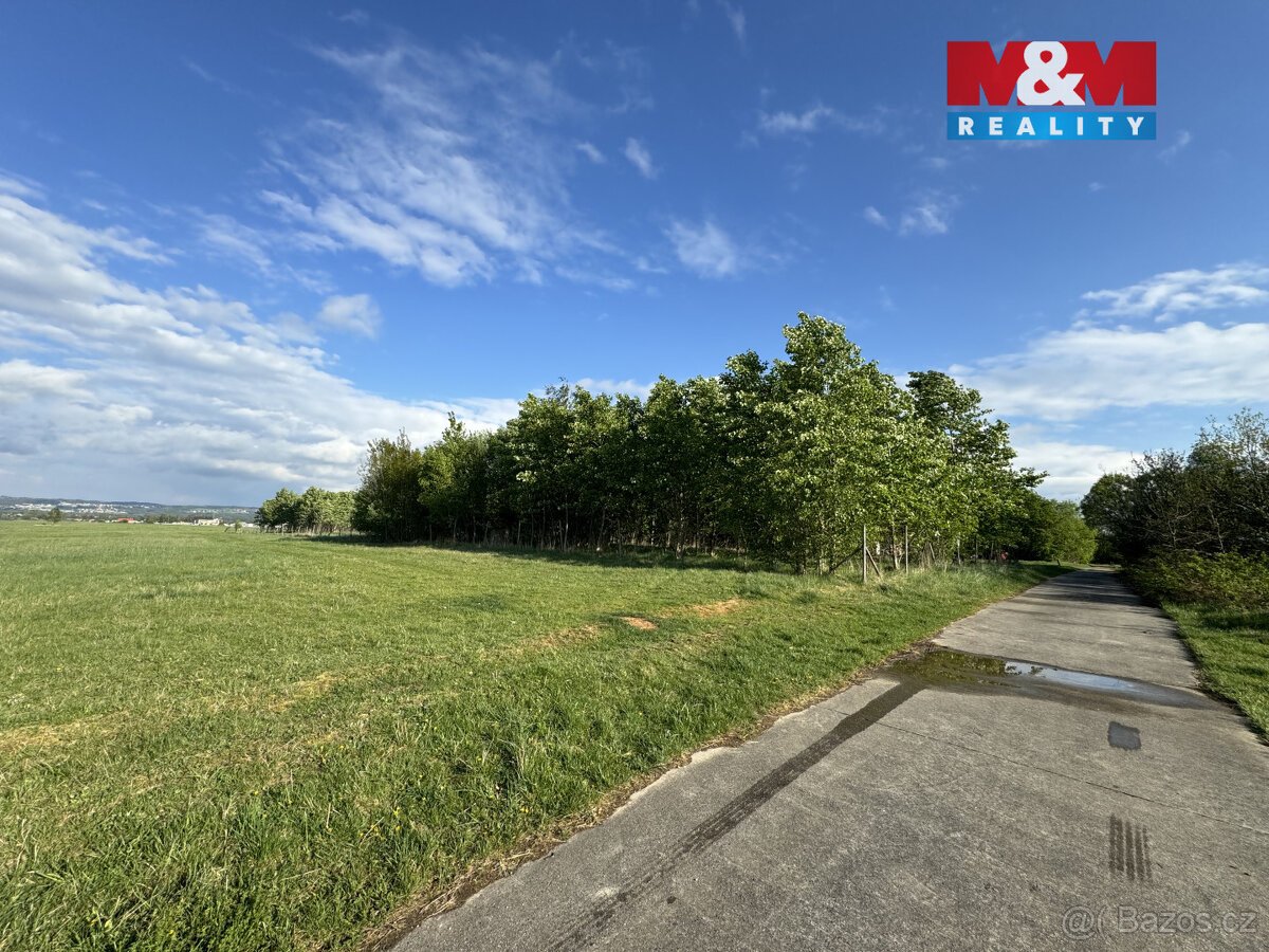 Prodej komerčního pozemku, 10254 m², Homole