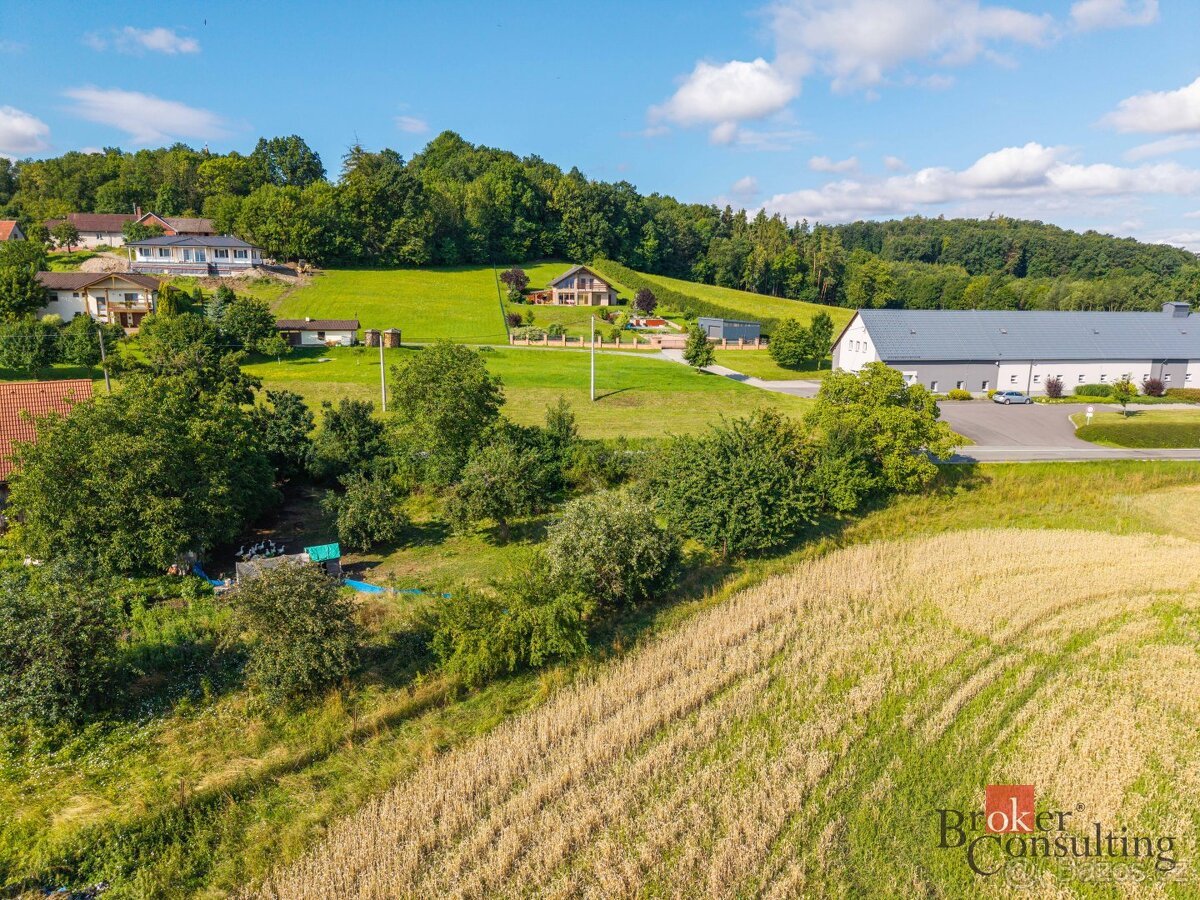 Prodej, pozemky/bydlení, 1048 m2, Vysoký Újezd , Hradec Král