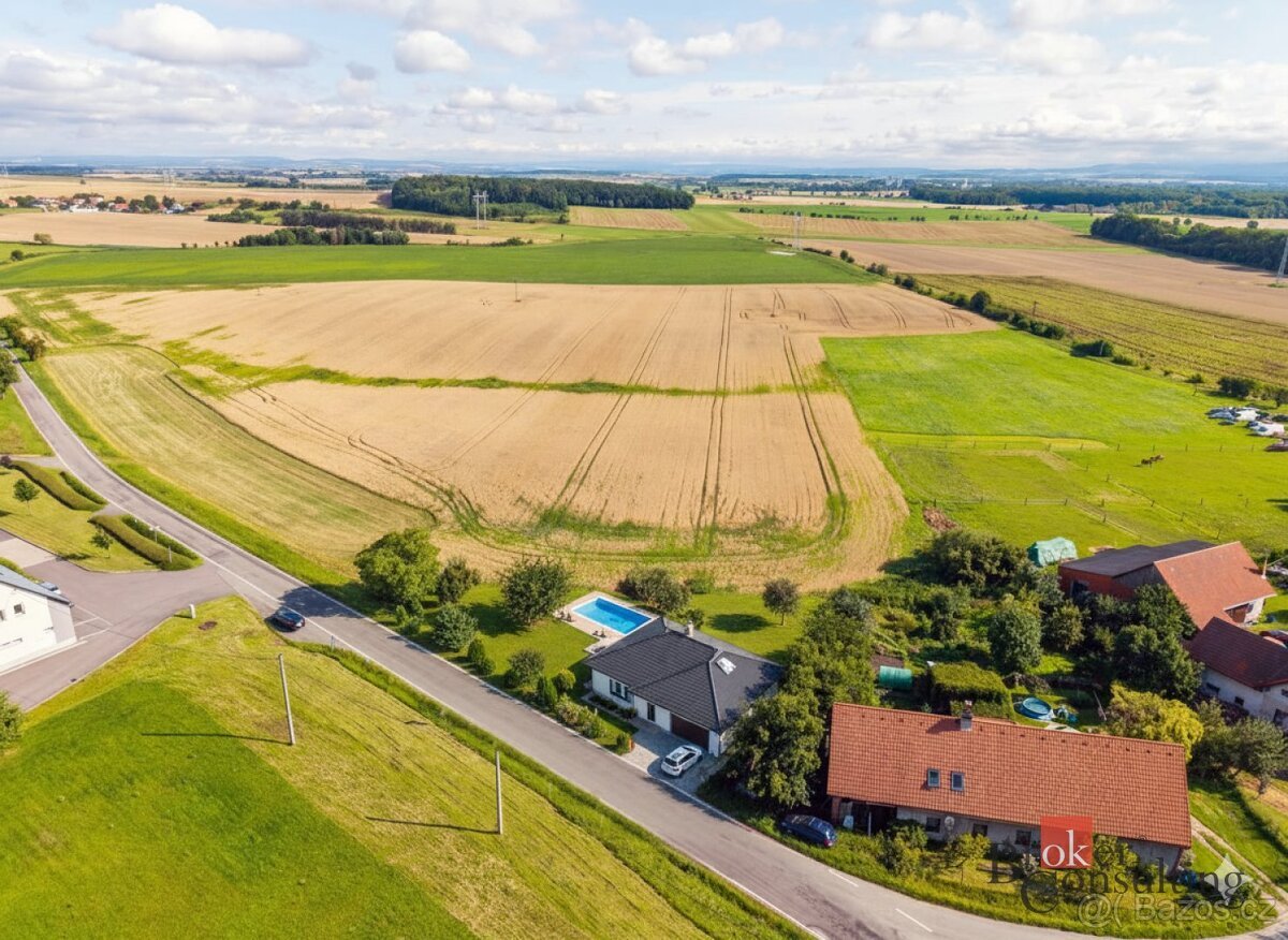 Prodej, pozemky/bydlení, 1048 m2, Vysoký Újezd , Hradec Král