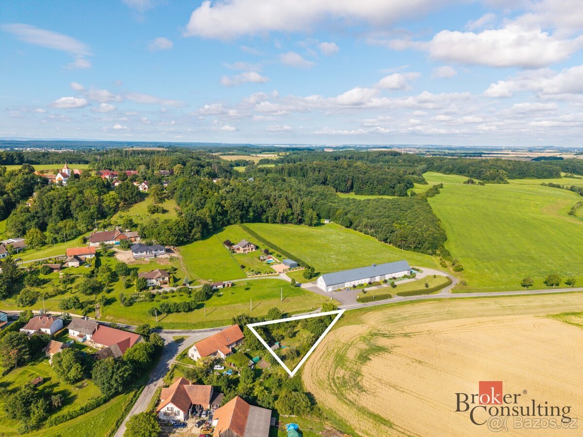 Prodej, pozemky/bydlení, 1048 m2, Vysoký Újezd , Hradec Král