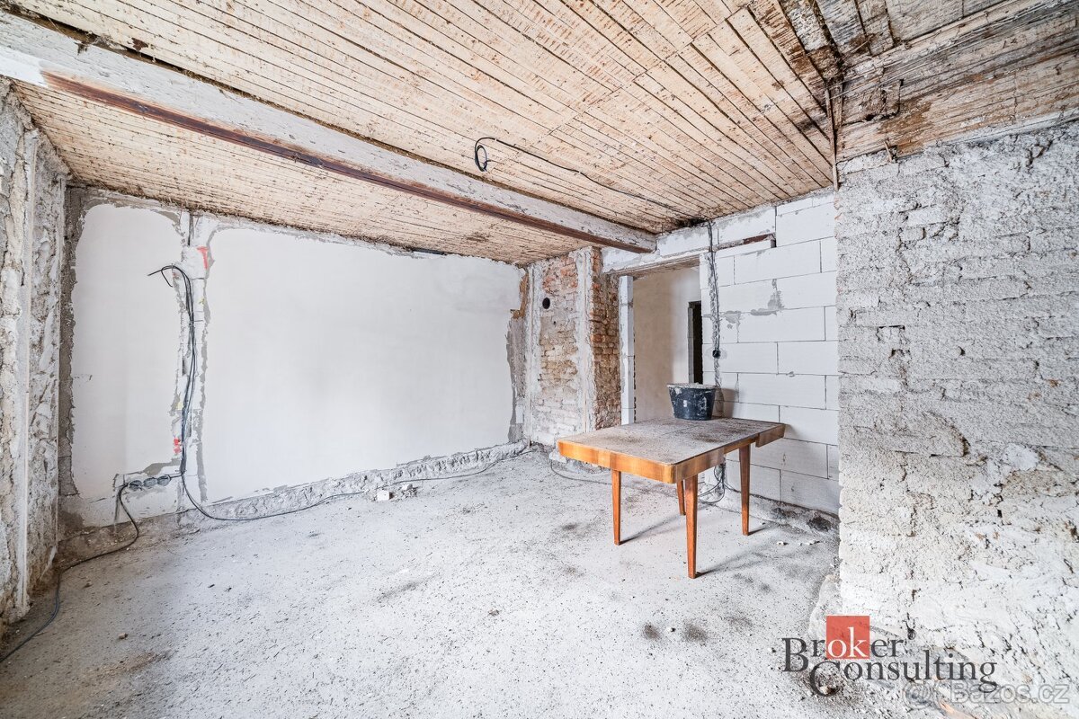 Prodej, pozemky/bydlení, 1175 m2, U koupaliště 12, 33842 Hrá