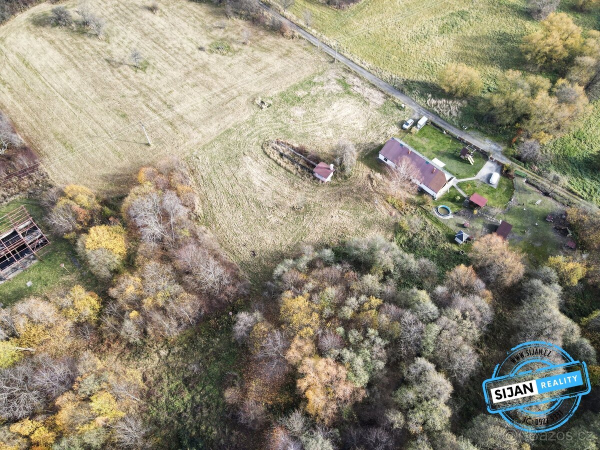 Prodej stavebního pozemku 3 681 m², Město Albrechtice