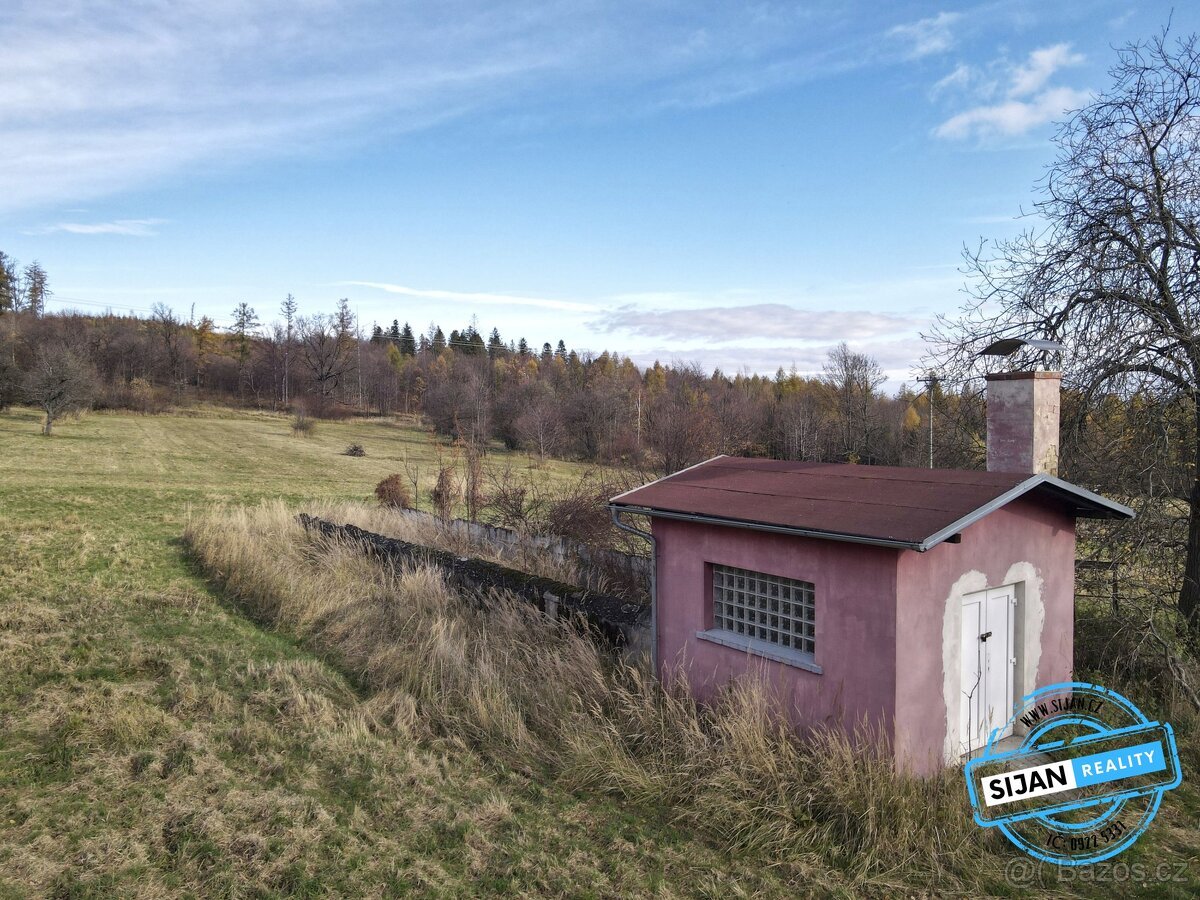 Prodej stavebního pozemku 3 681 m², Město Albrechtice