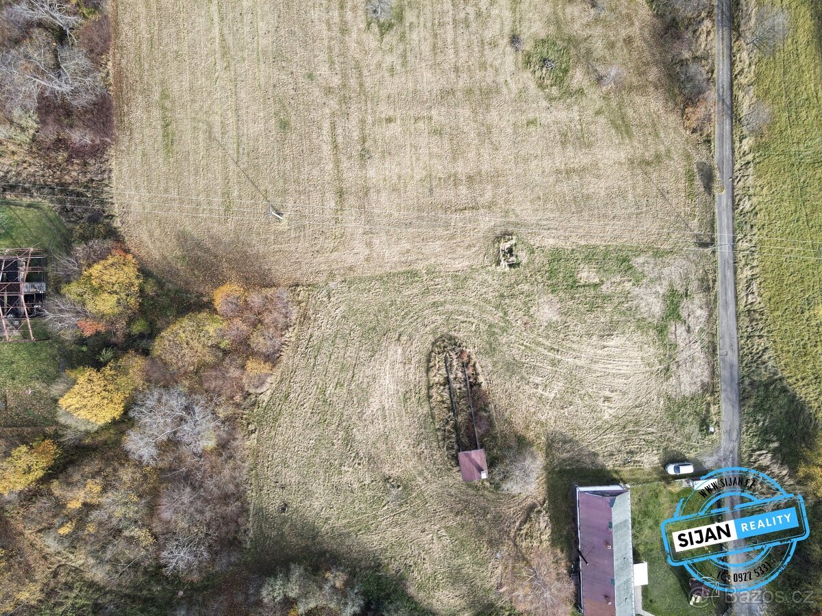 Prodej stavebního pozemku 3 681 m², Město Albrechtice