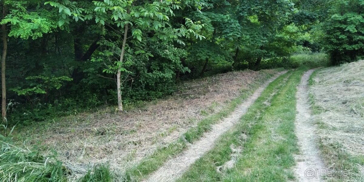 Prodám zahradu 2216 m2, možnost stavby, Kudlovice-dolina