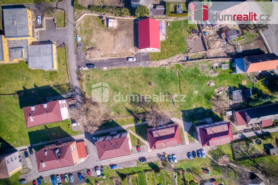 Prodej 1 pozemku k výstavbě RD každý o velikosti 700 m2, Vel