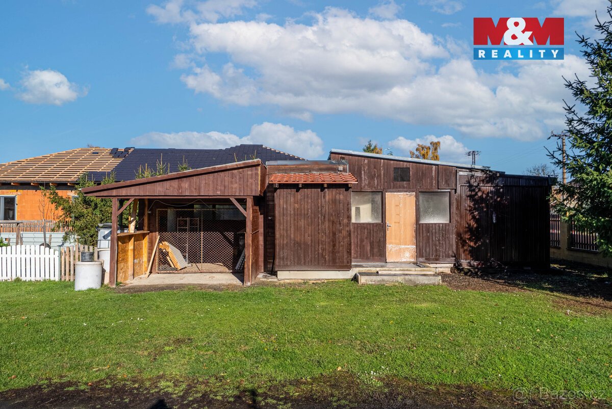 Prodej pozemku k bydlení, 885 m², Jíkev