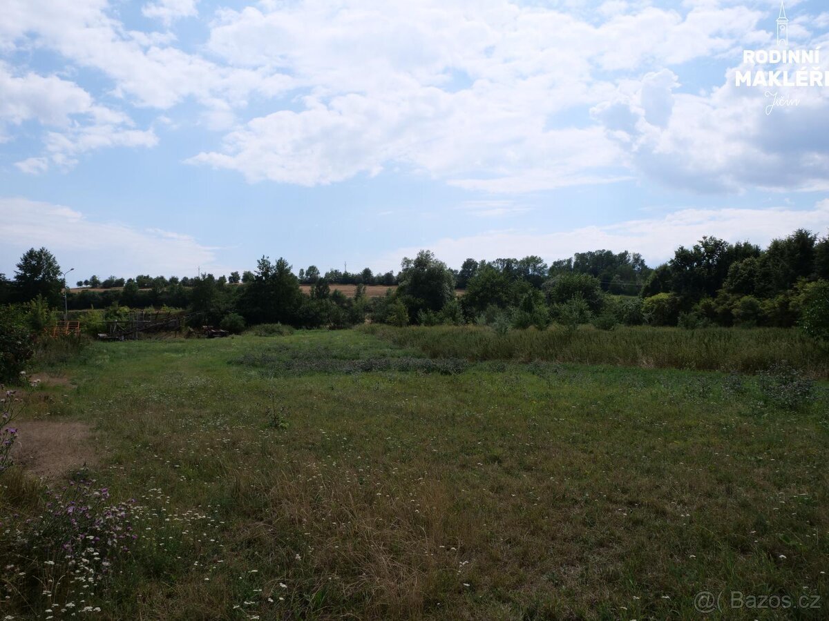 Prodej pozemku, Senička, okr. Olomouc