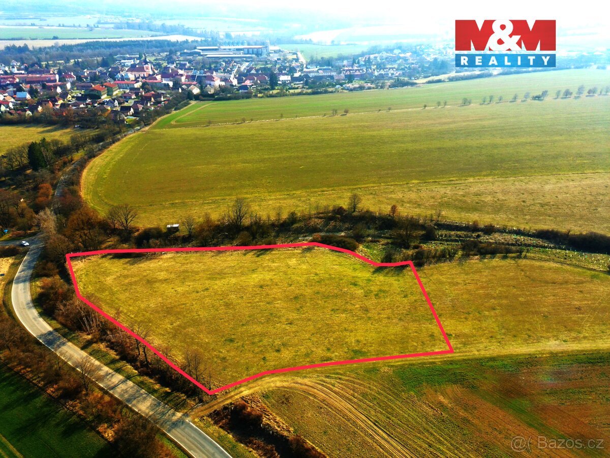 Prodej pole, 18948 m², Kladruby