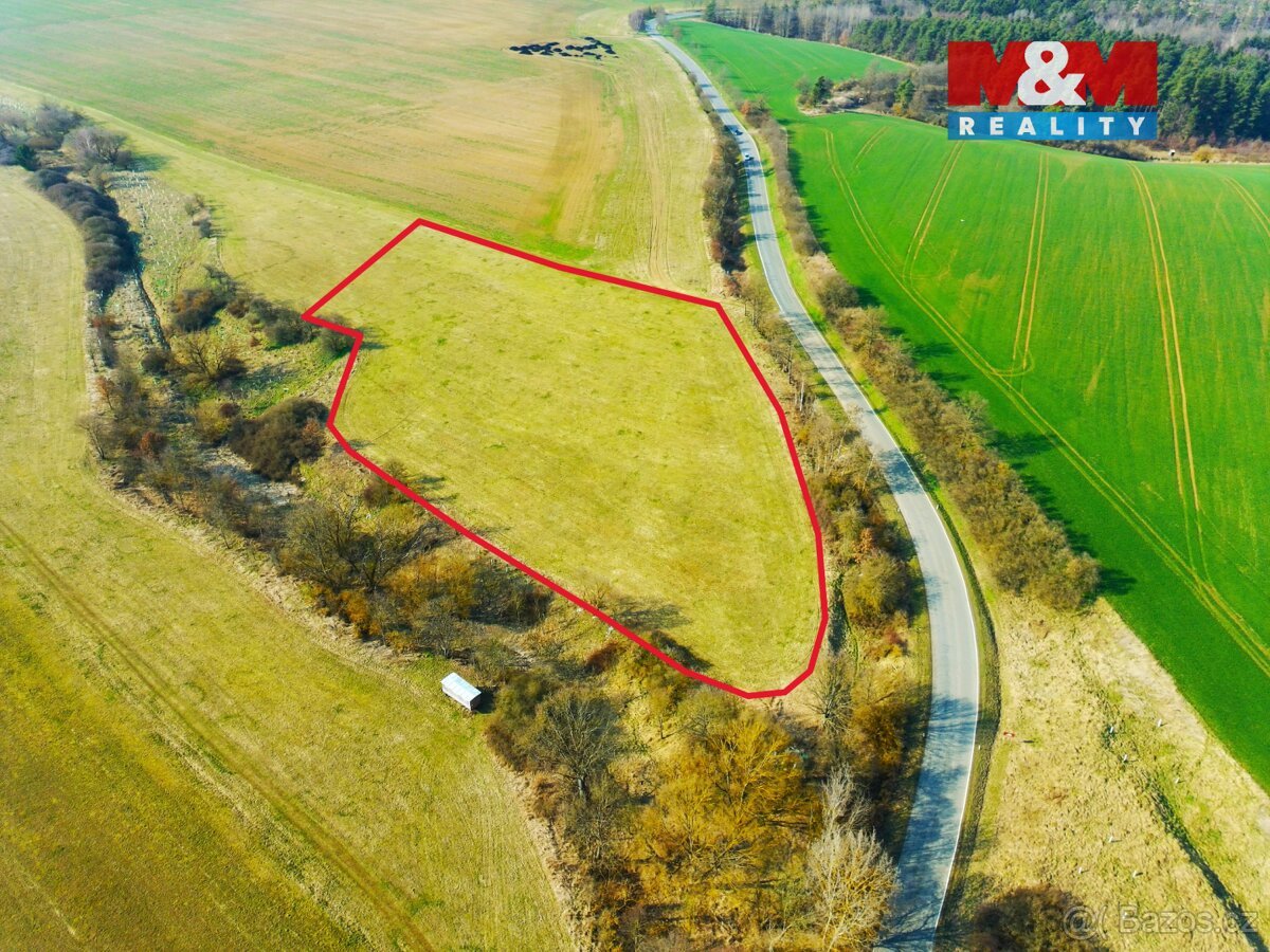 Prodej pole, 18948 m², Kladruby