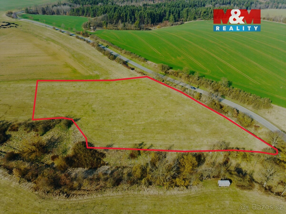 Prodej pole, 18948 m², Kladruby