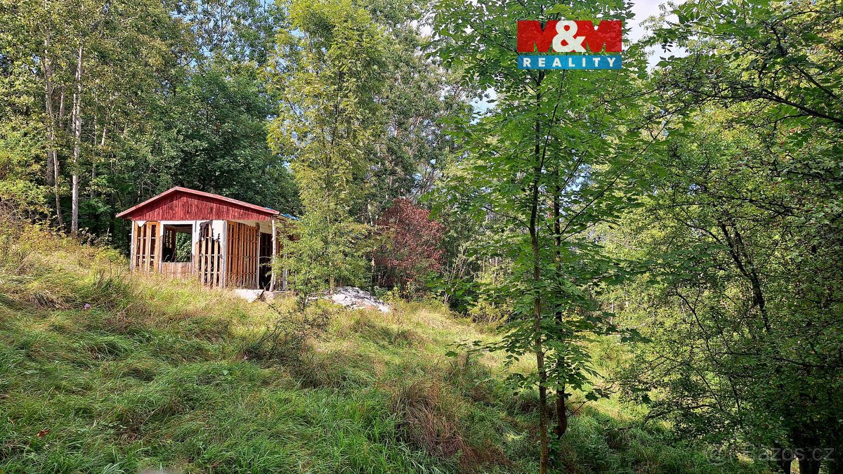 Prodej pozemku + 2 plochy k zástavbě, 10875 m², Úštěk