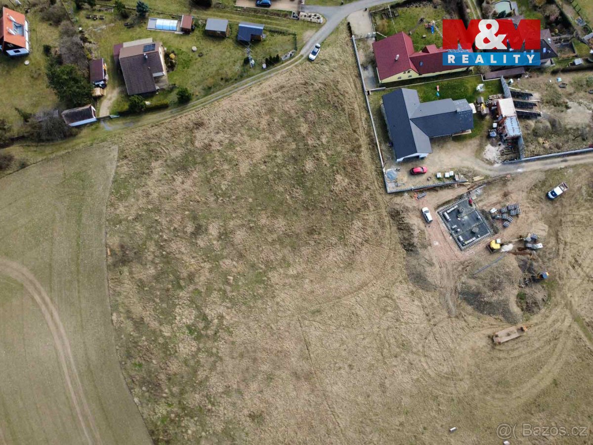 Prodej pozemku k bydlení, 801 m², Mokrovraty