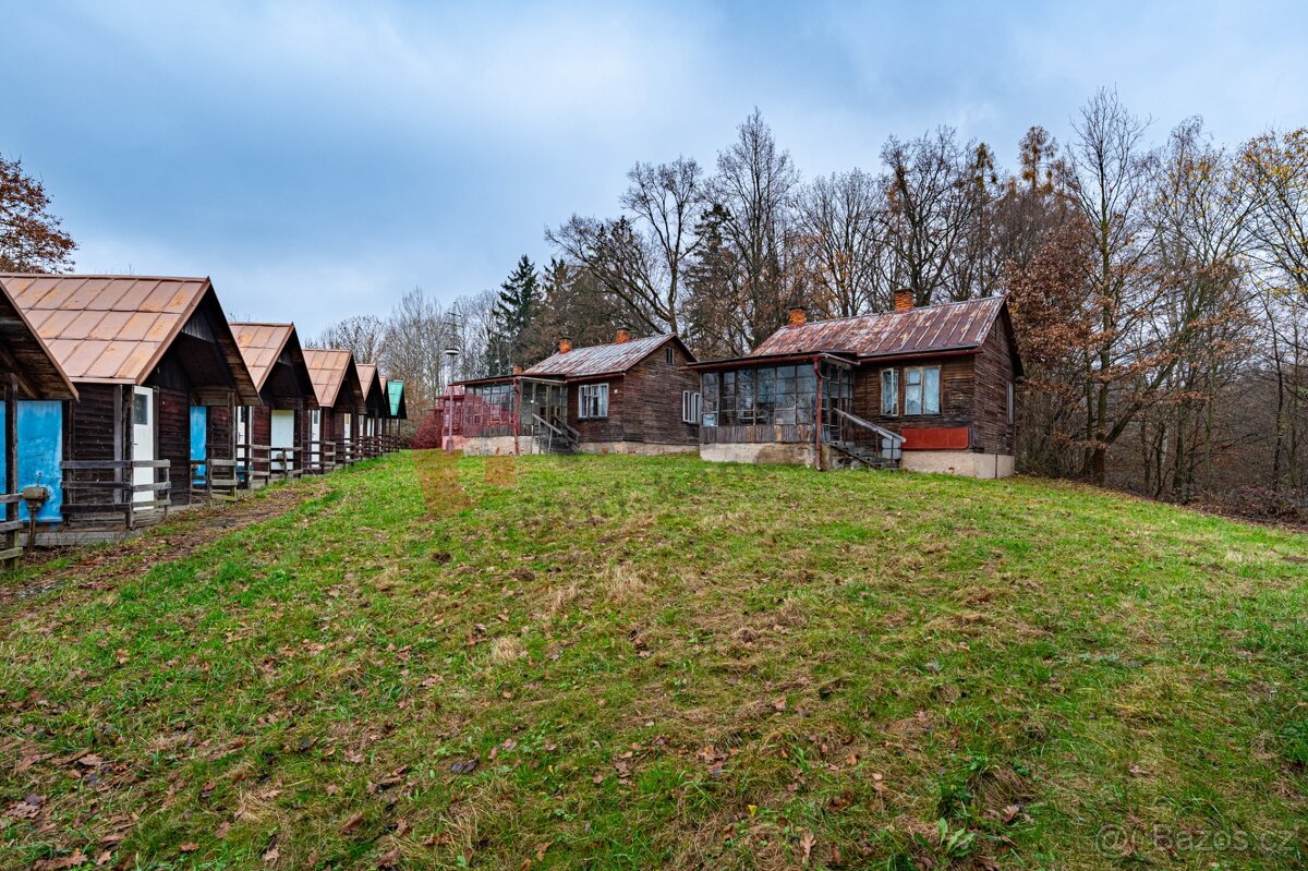 Prodej rekreačního areálu v Doubravicích u Dvora Králové