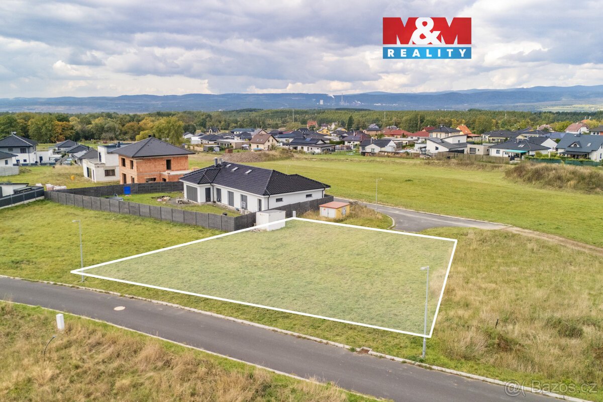 Prodej pozemku k bydlení, 883 m², Hory