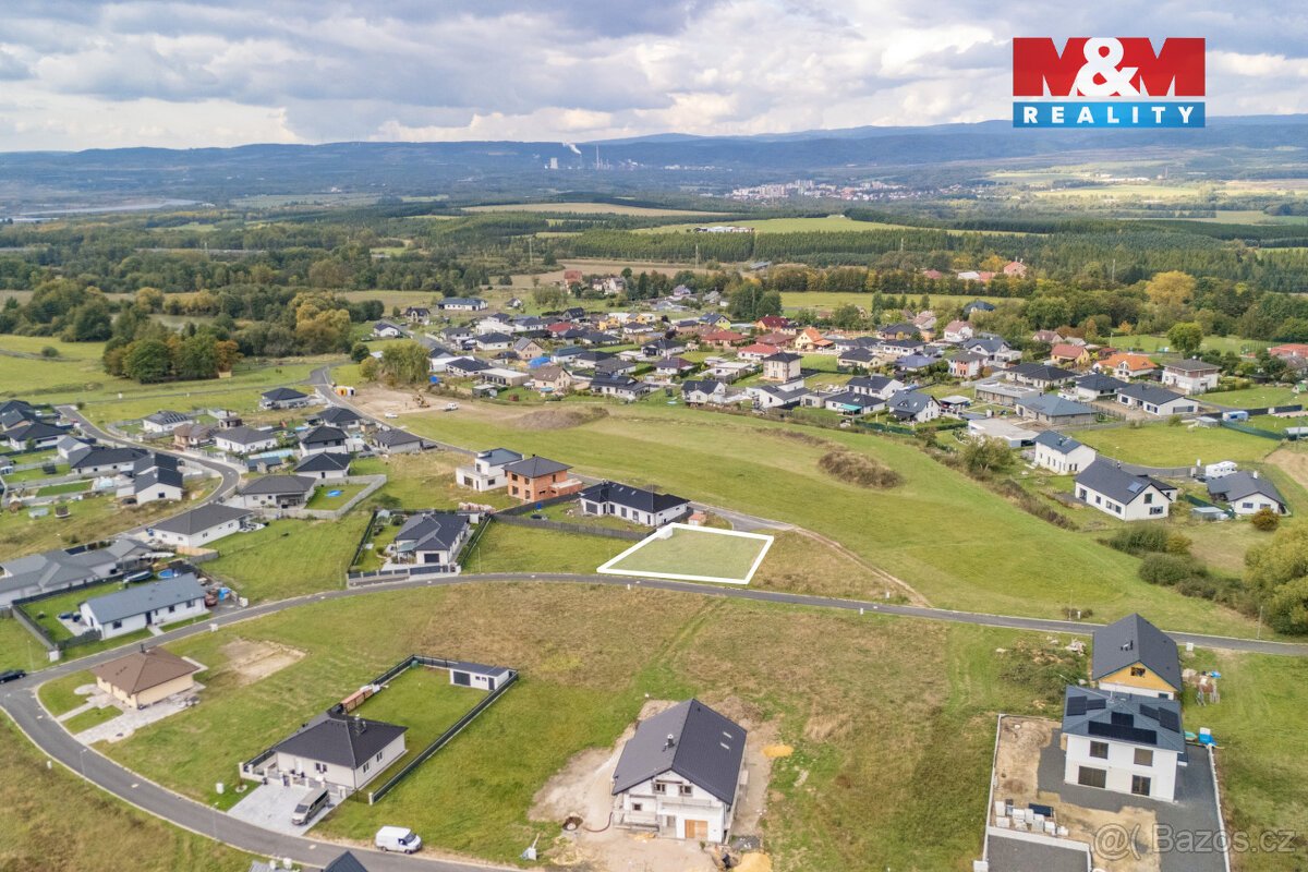 Prodej pozemku k bydlení, 883 m², Hory