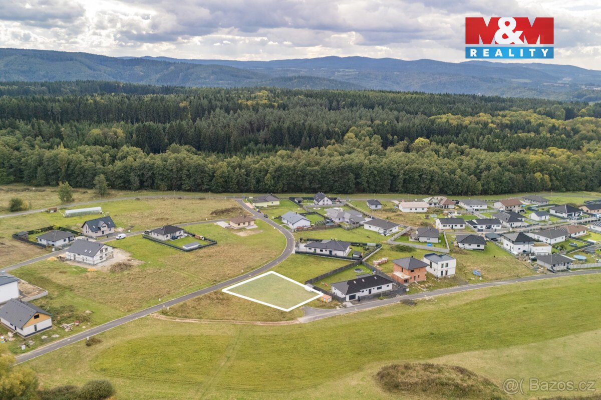 Prodej pozemku k bydlení, 883 m², Hory