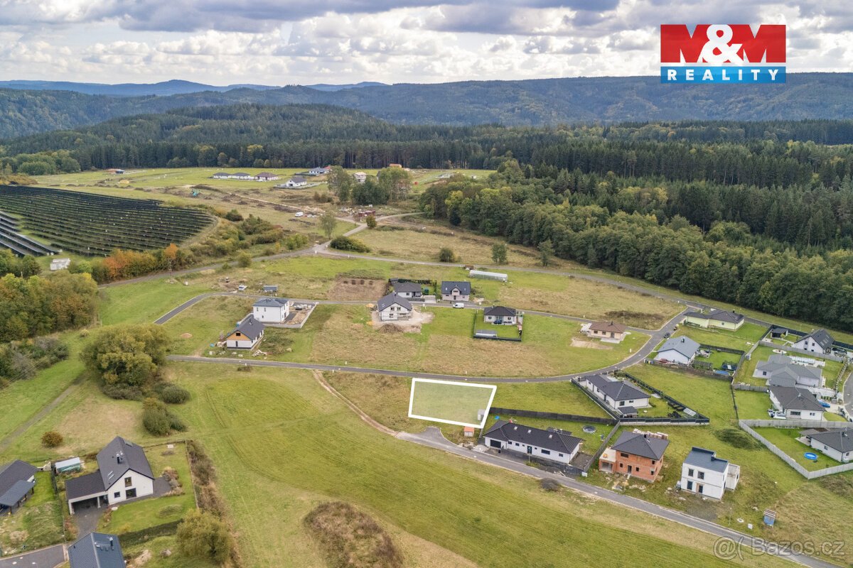 Prodej pozemku k bydlení, 883 m², Hory