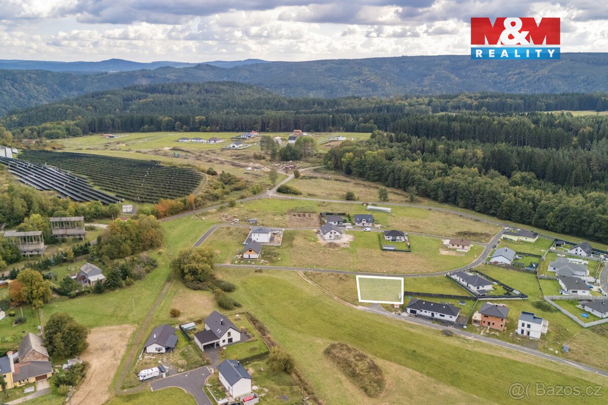 Prodej pozemku k bydlení, 883 m², Hory