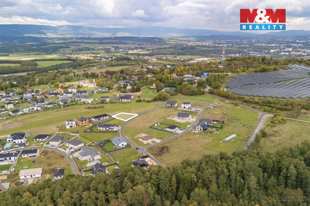 Prodej pozemku k bydlení, 883 m², Hory