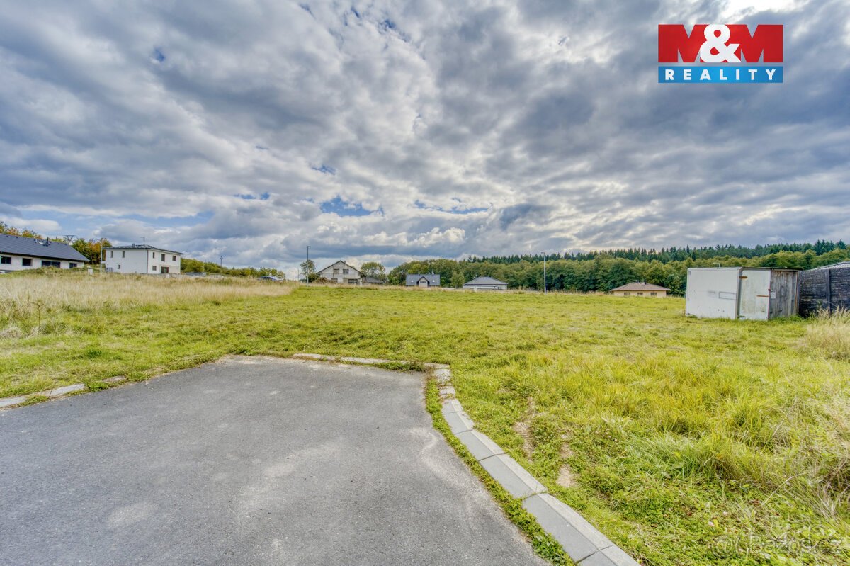 Prodej pozemku k bydlení, 883 m², Hory