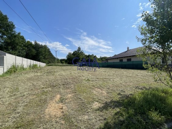 Dubňany - Pozemek u lesa se stavebním povolením - 781m2