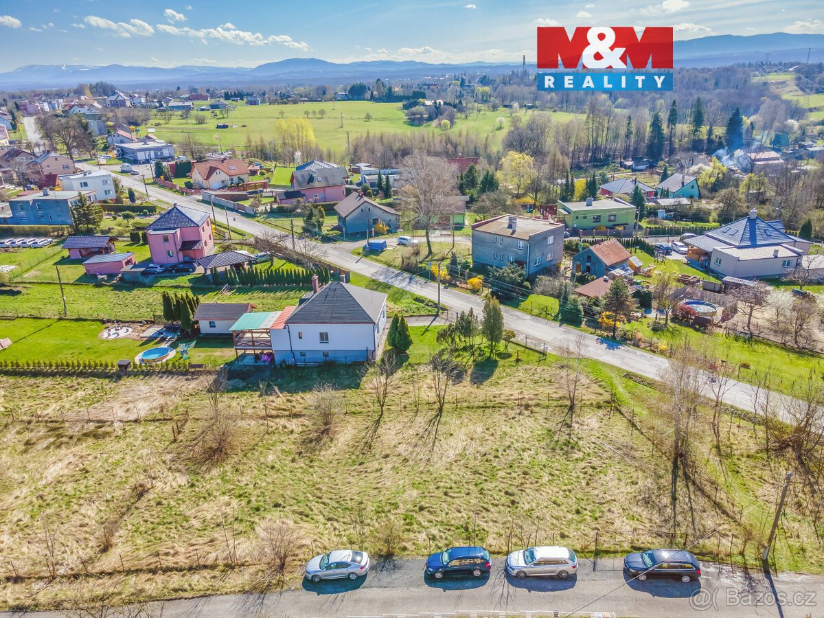 Prodej pozemku k bydlení, 792 m², Karviná, ul. V Polích