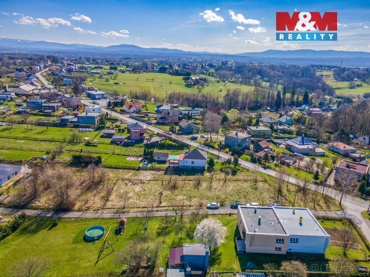 Prodej pozemku k bydlení, 792 m², Karviná, ul. V Polích