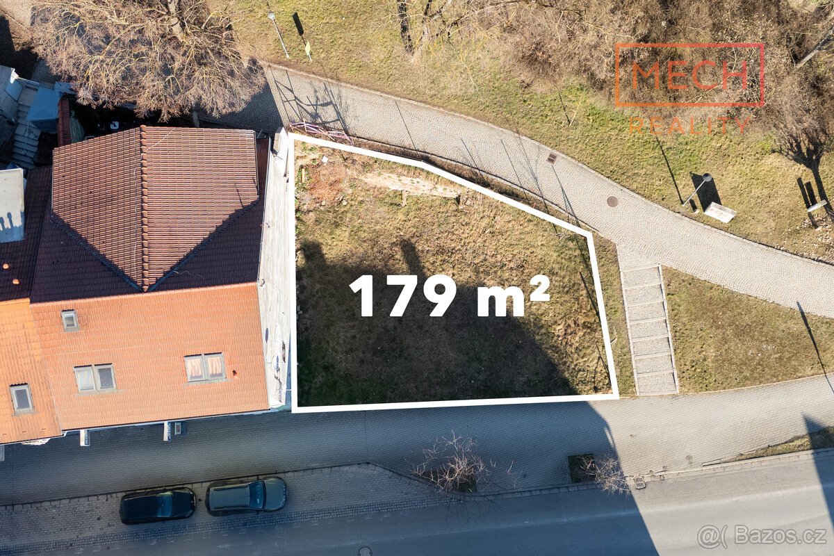 Prodej stavebního pozemku 179m2