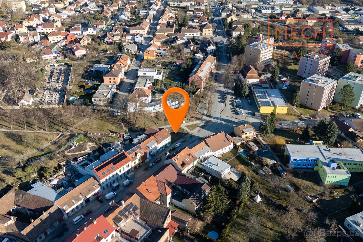 Prodej stavebního pozemku 179m2