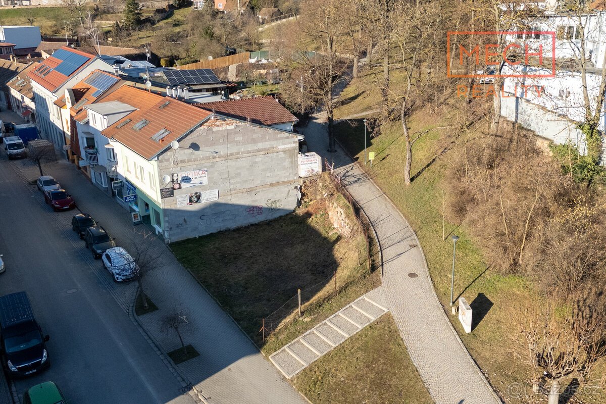 Prodej stavebního pozemku 179m2