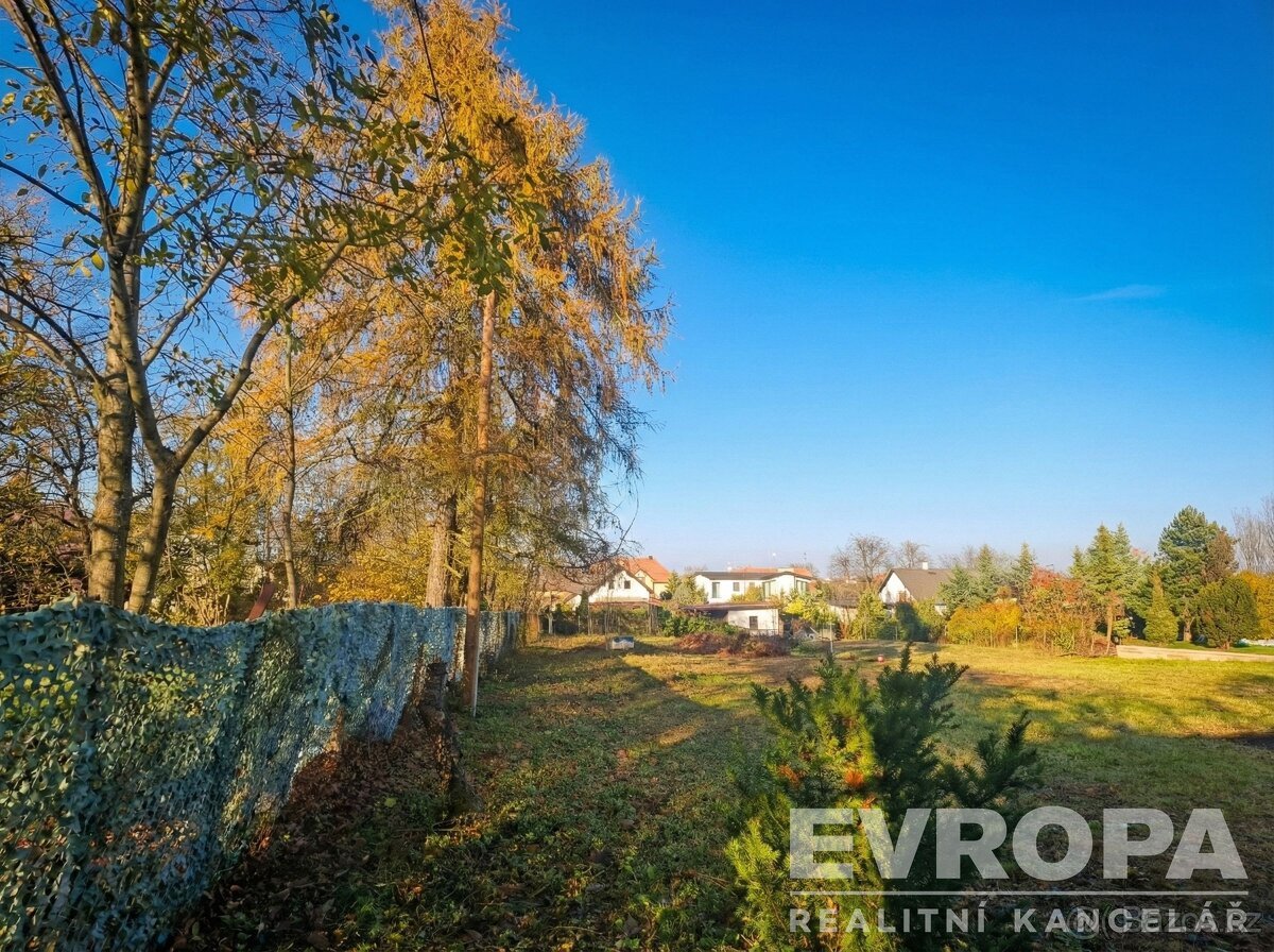 Stavební pozemek 1 495 m² se stavebním povolením – Březová -