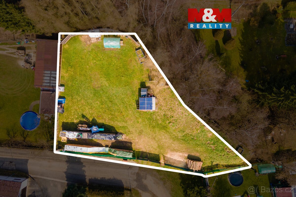 Prodej pozemku k bydlení, 1021 m², Kladruby, ul. Zahradní