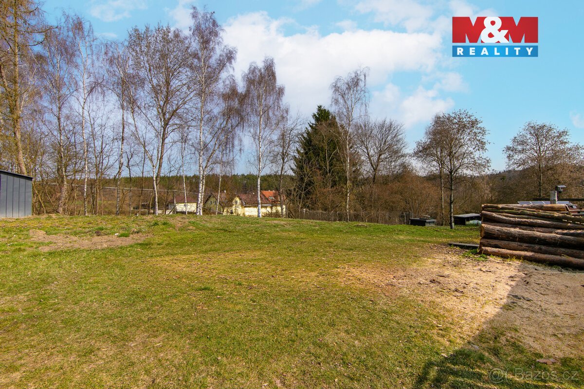 Prodej pozemku k bydlení, 1021 m², Kladruby, ul. Zahradní