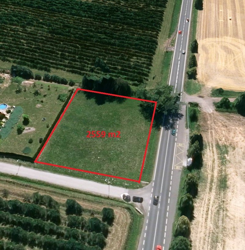 Prodej pozemku pro komerční výstavbu, u silnice I/35 (Jc-HK)