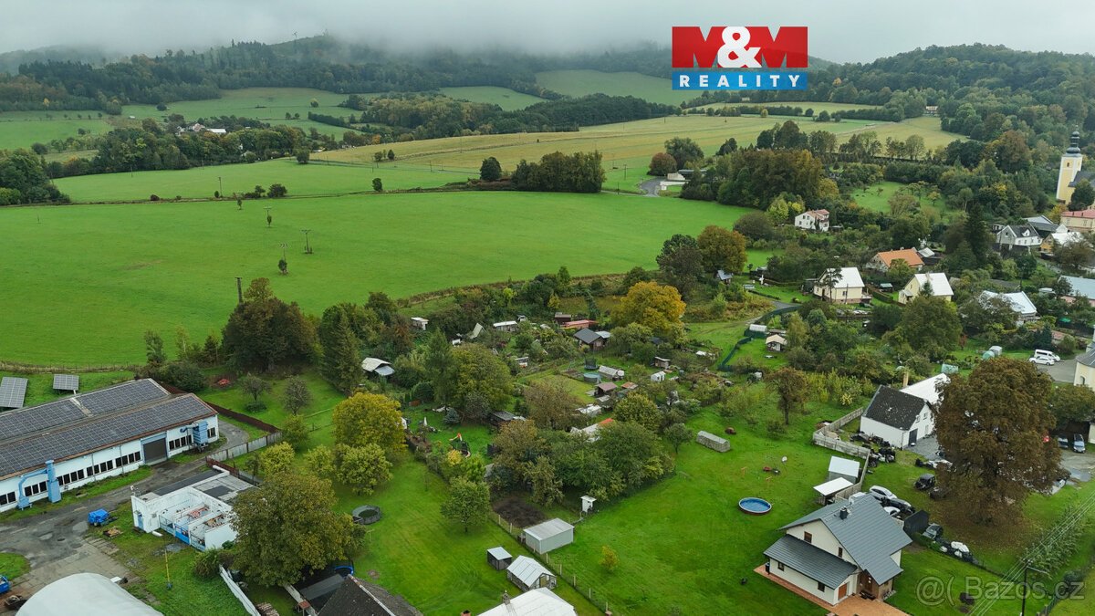 Prodej pozemku k bydlení, 10656 m², Zlaté Hory