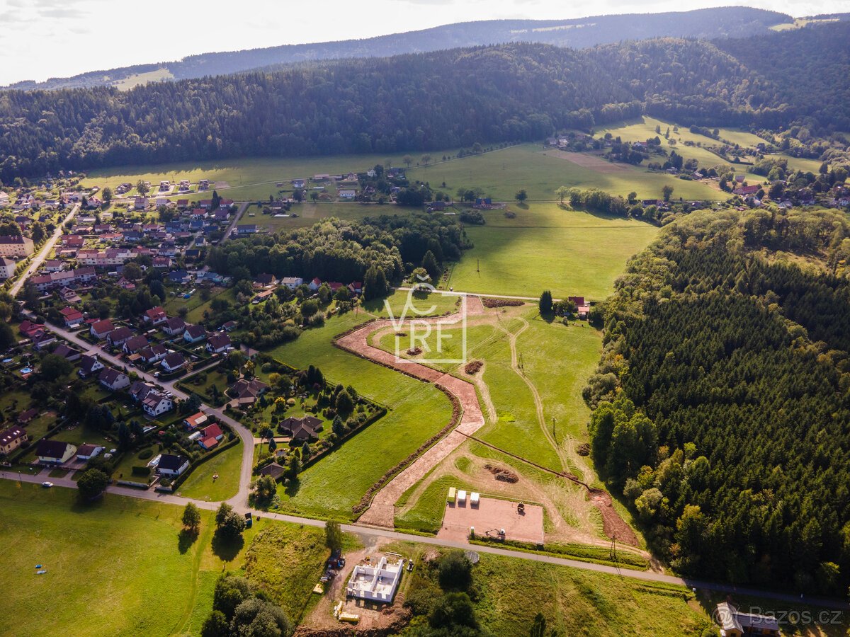 Prodej pozemku o výměře 869 m2 určeného k výstavbě v obci Ža