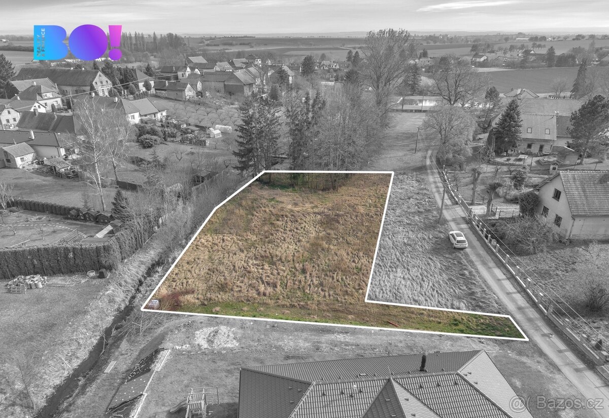 Prodej stavebního pozemku 928 m², Dolní Bezděkov, okres Chru