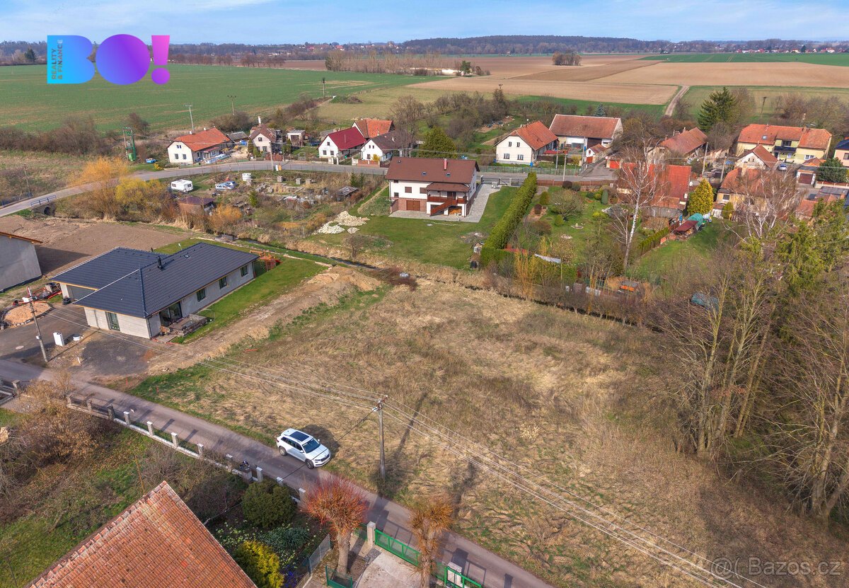 Prodej stavebního pozemku 928 m², Dolní Bezděkov, okres Chru